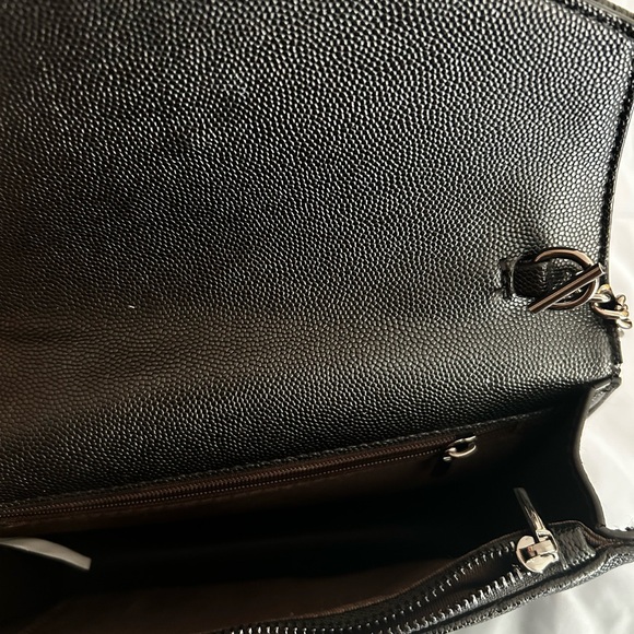 Black Chevron Crossbody Bag - Picture 5 of 7